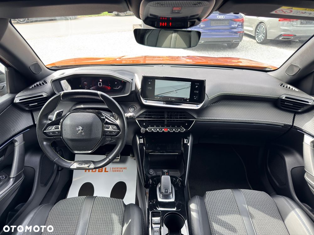 Peugeot 2008 BlueHDi 130 EAT8 GT - 15
