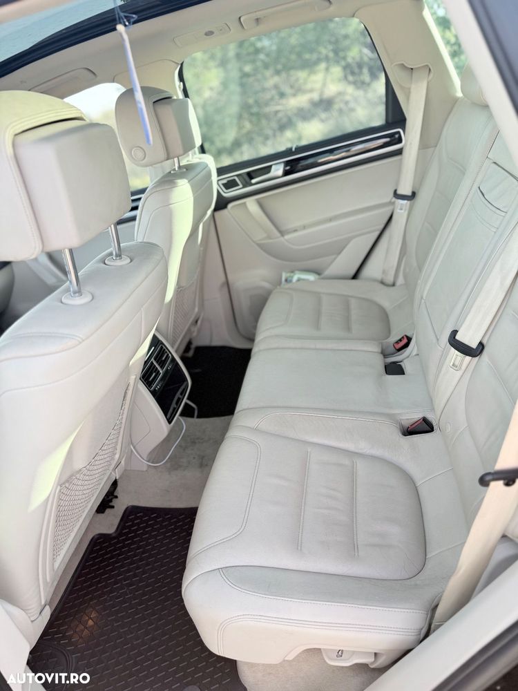 Volkswagen Touareg - 7