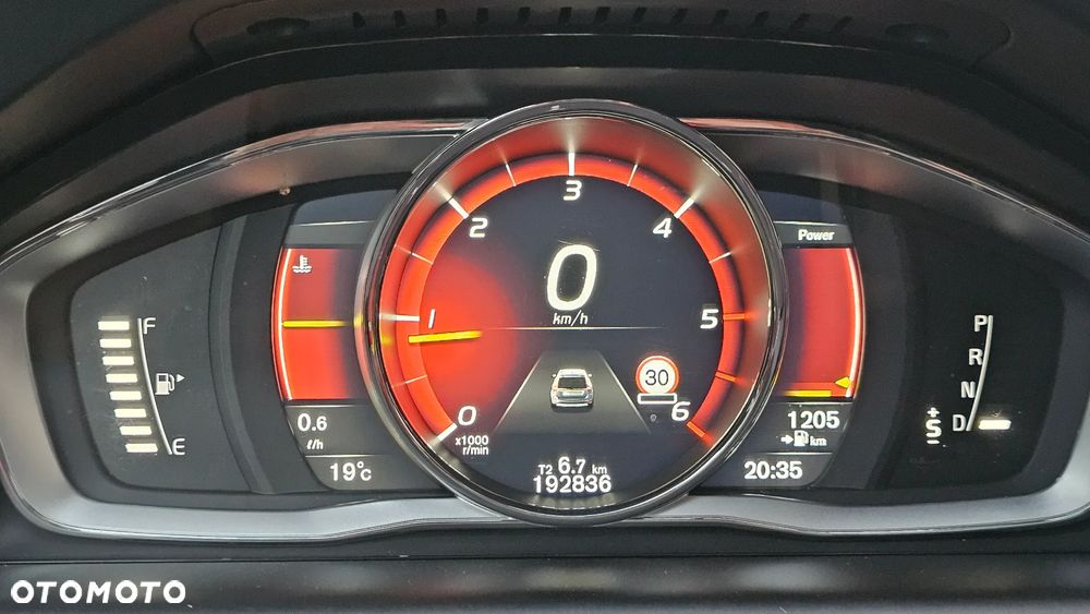 Volvo XC 60 - 12