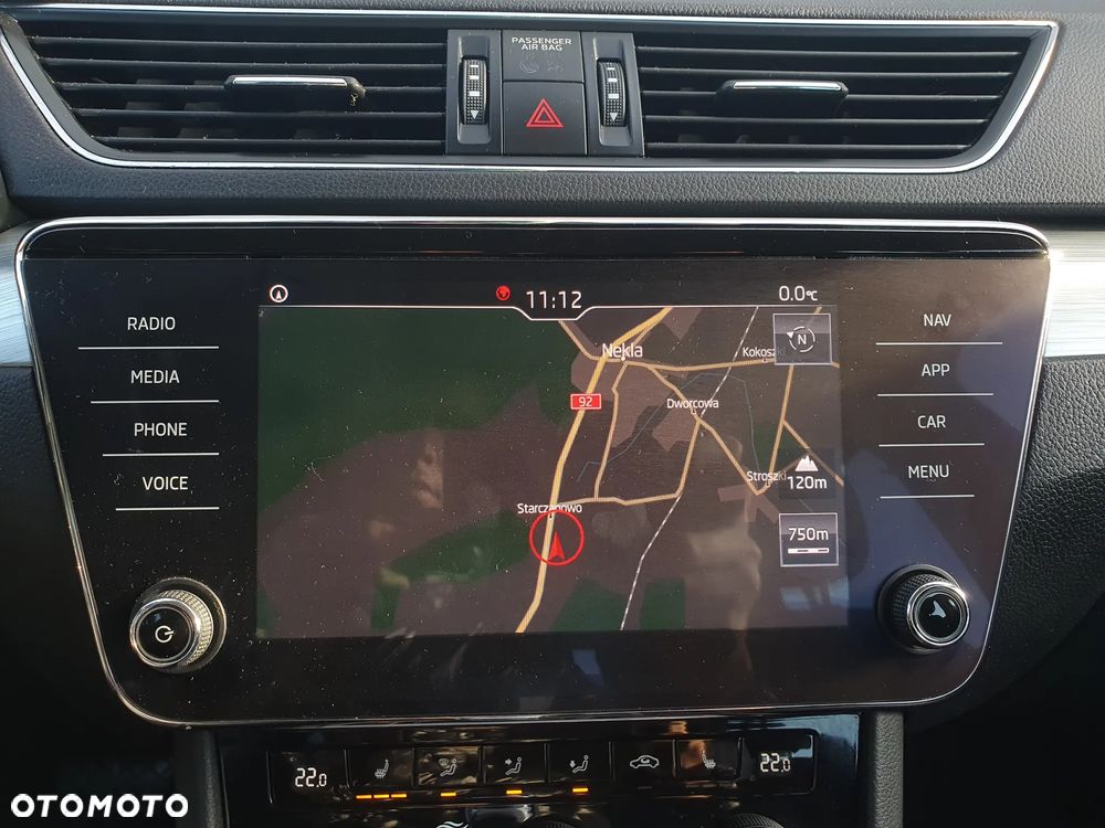 Skoda Superb 2.0 TDI Ambition DSG - 14