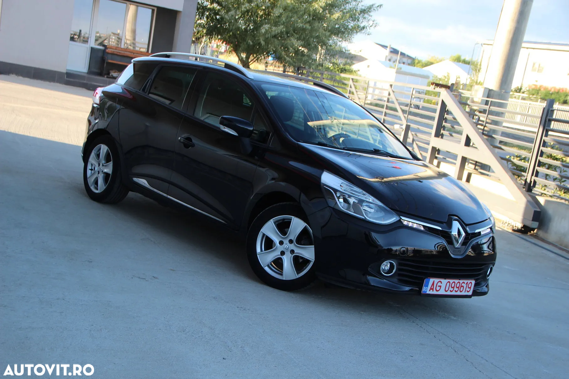 Renault Clio dCi 90 Limited - 4