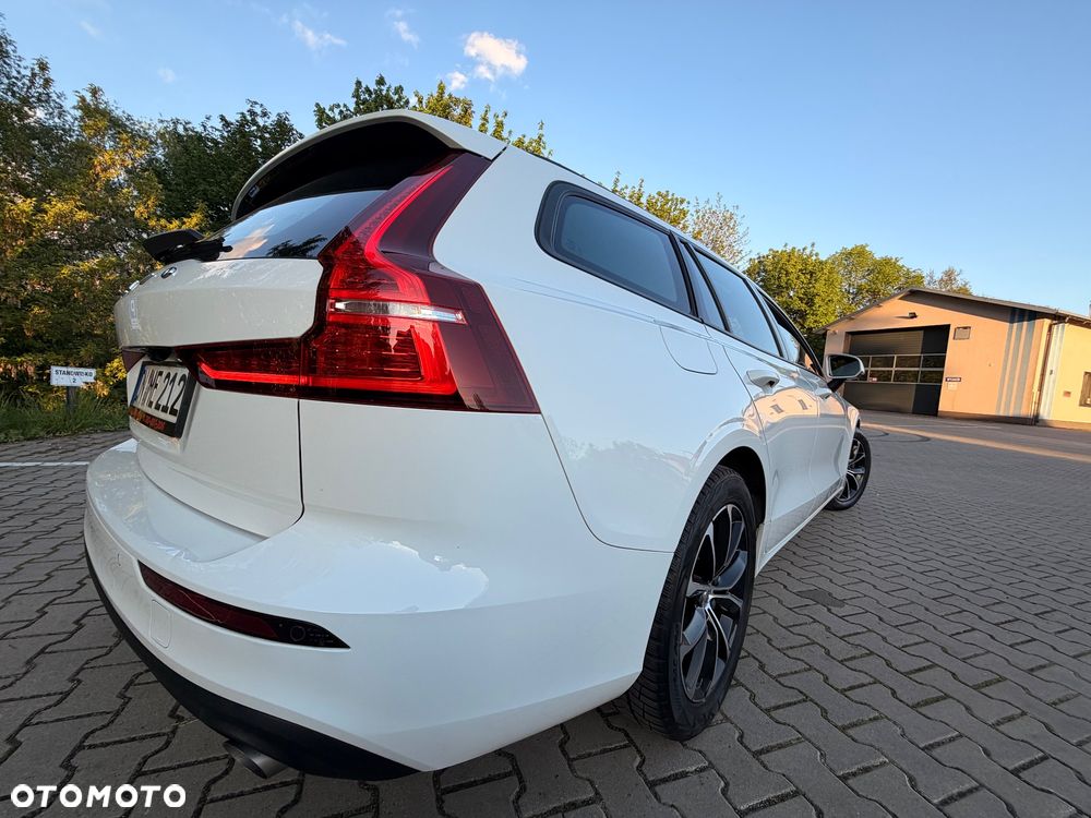 Volvo V60 T4 Geartronic Momentum Pro - 5