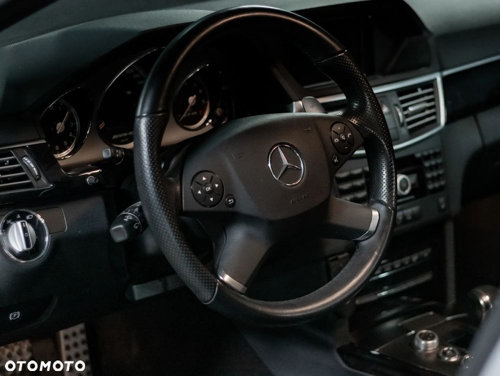 Mercedes-Benz Klasa E 63 AMG AMG Speedshift 7G-MCT - 10