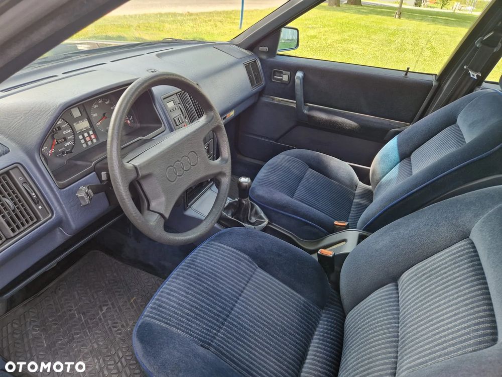 Audi 200 2.2 Turbo - 10