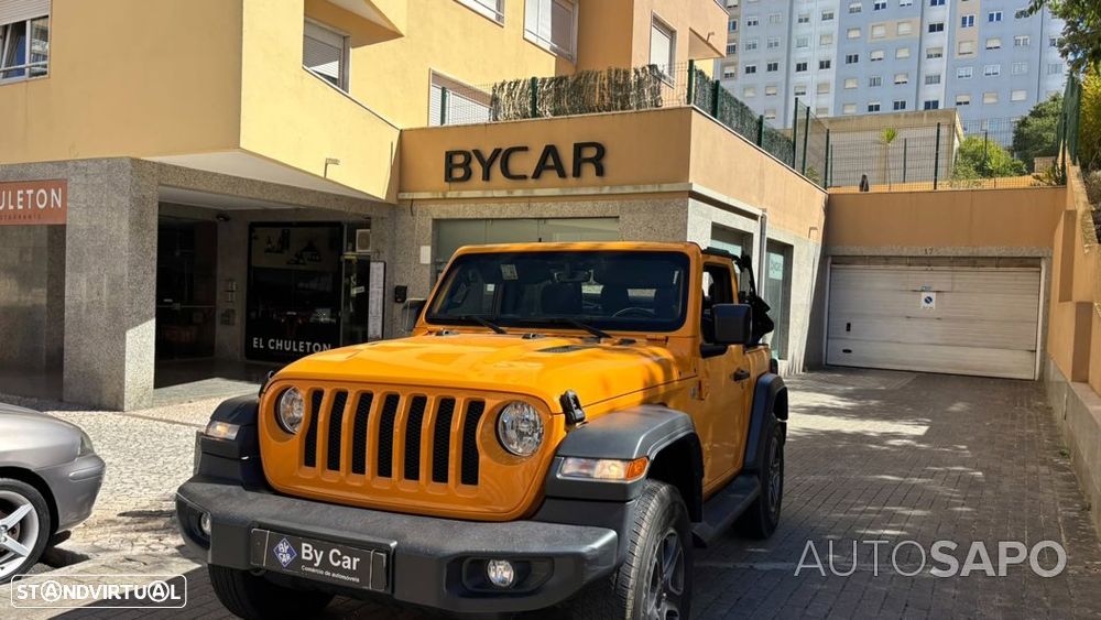 Jeep Wrangler - 2
