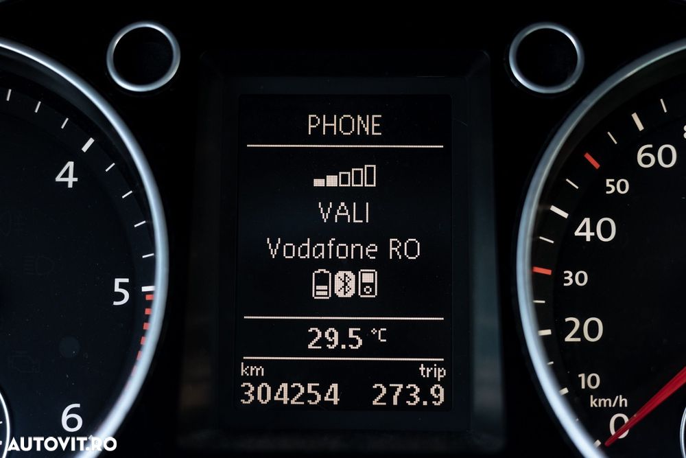 Volkswagen Passat 2.0 TDI BlueMotion Technology Comfortline DSG - 17
