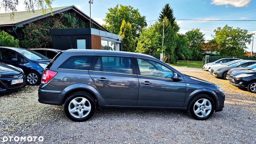 Opel Astra 1.6 Cosmo - 11