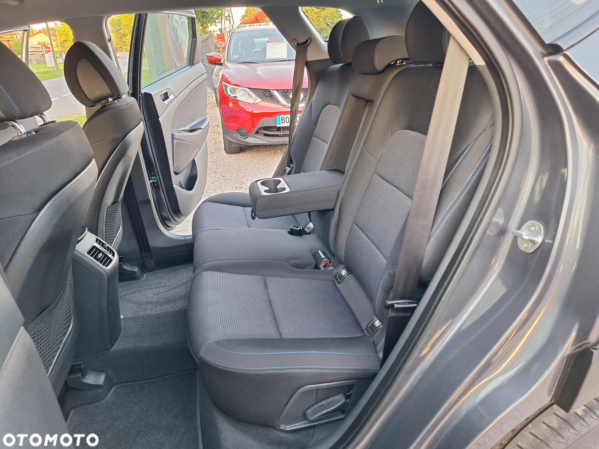 Hyundai Tucson 1.6 GDI BlueDrive Comfort 2WD - 25