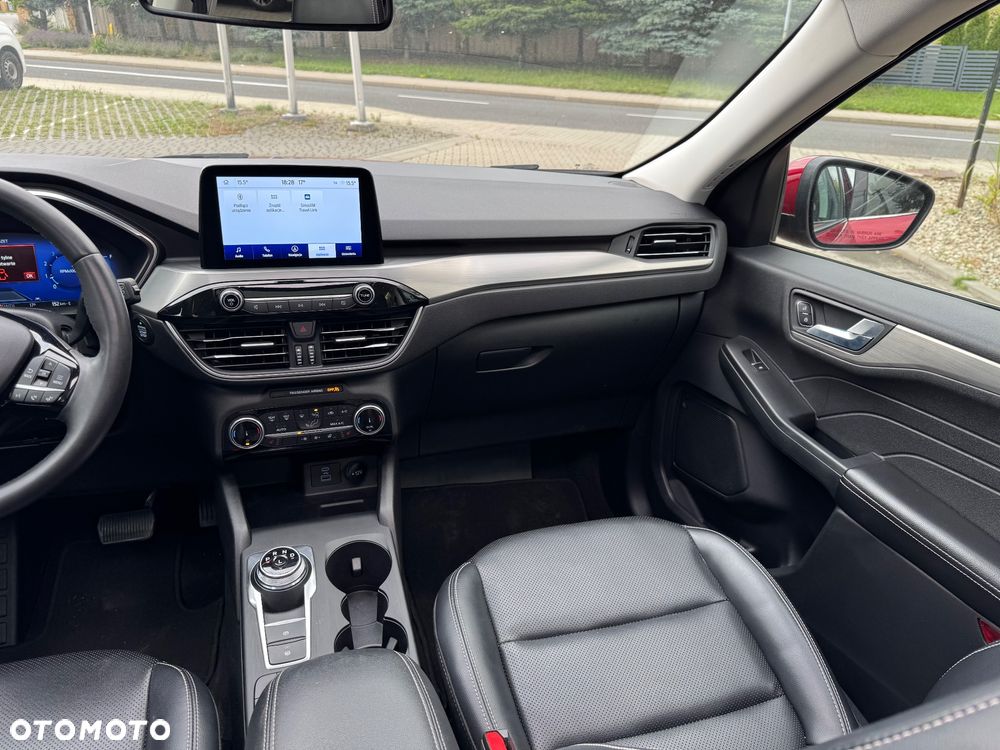 Ford Escape 2.0 EcoBoost AWD Titanium - 25