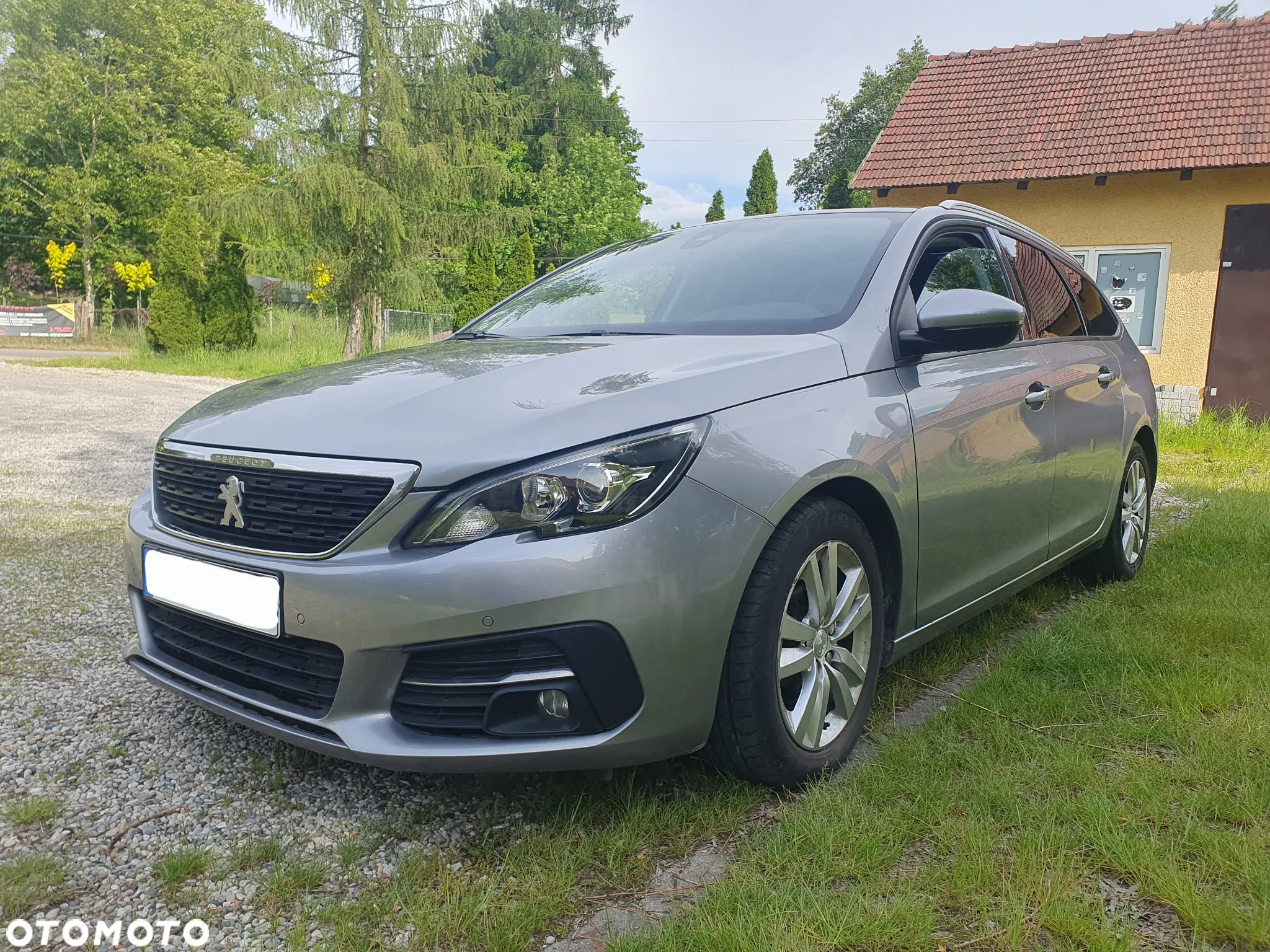 Peugeot 308 1.6 BlueHDi Allure S&S - 17