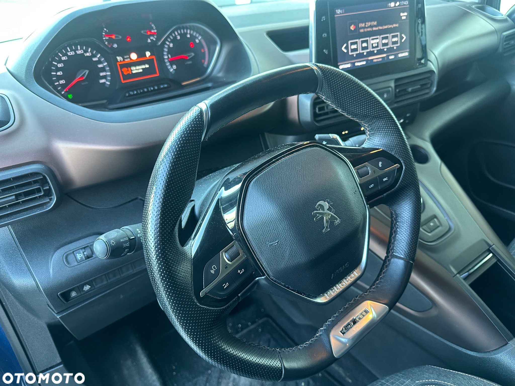 Peugeot Rifter BlueHDI 130 L2 EAT8 GT - 16