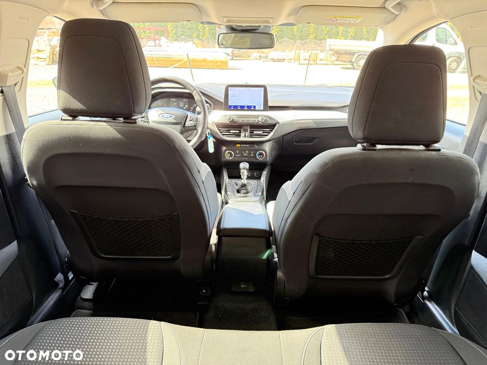 Ford Focus - 11