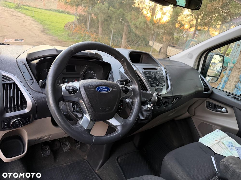 Ford Tourneo Custom 300 L2H1 VA Limited - 20