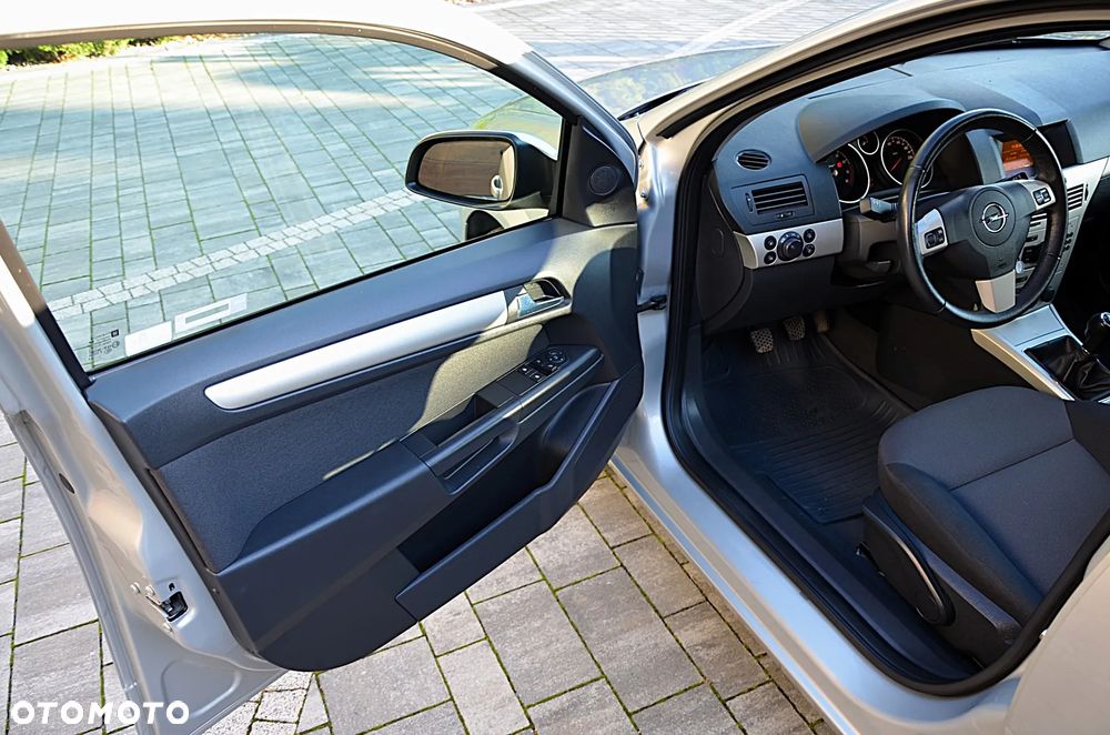 Opel Astra 1.6 Active - 14