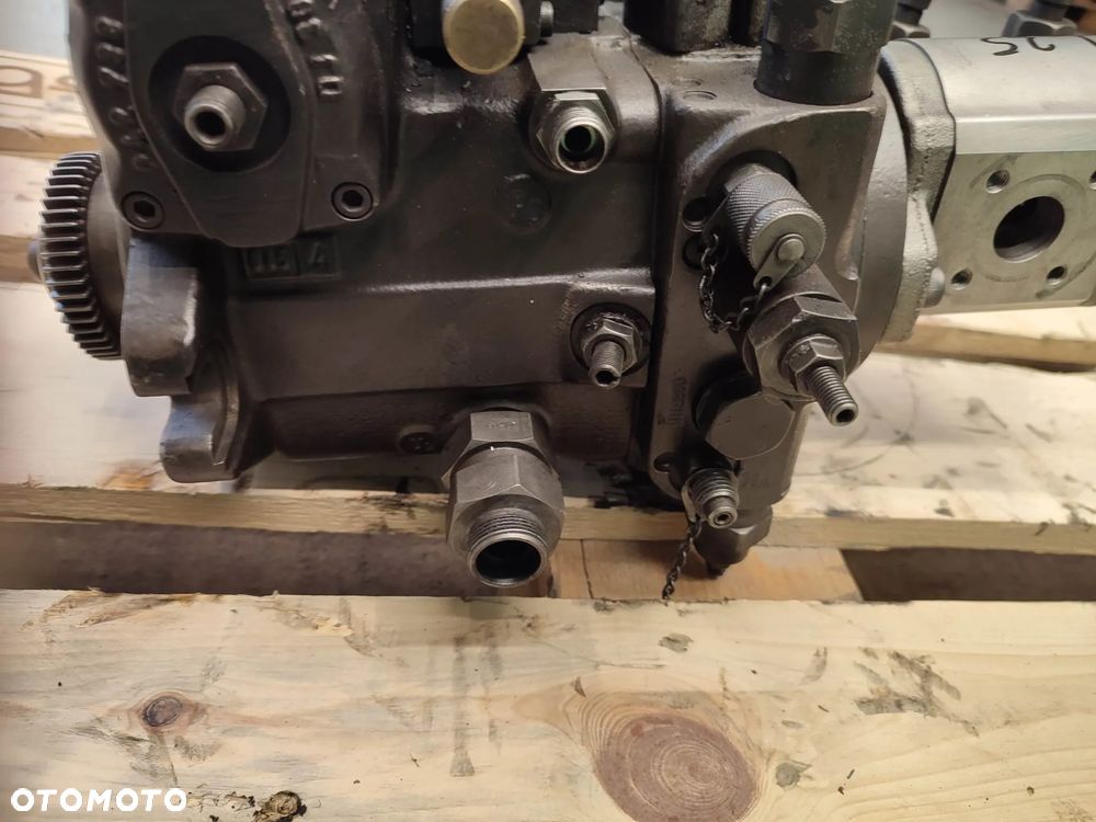 Pompa Jazdy Volvo L 25 (A4VG40DA1D2) - 9