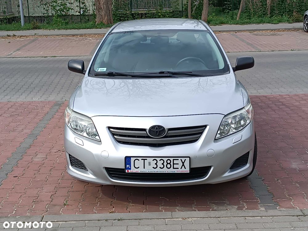 Toyota Corolla - 3
