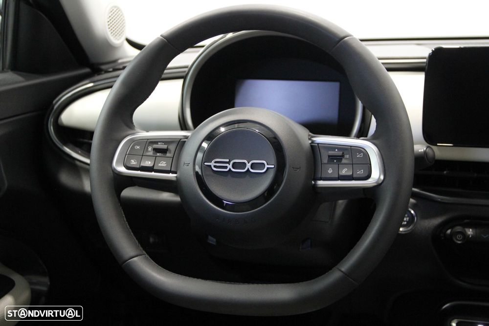 Fiat 600e 54 kWh La Prima - 10