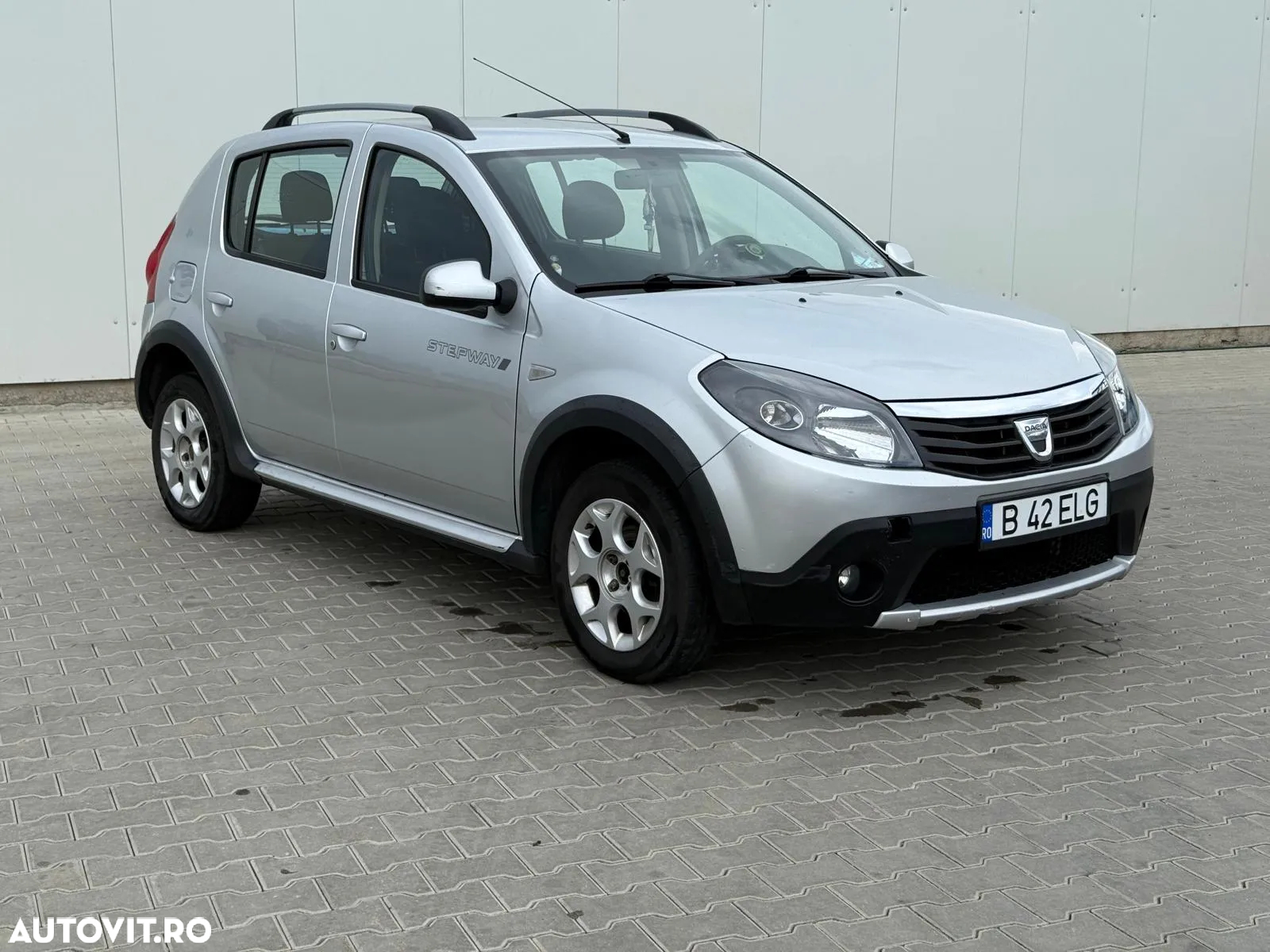 Dacia Sandero 1.6 MPI Ambiance - 4