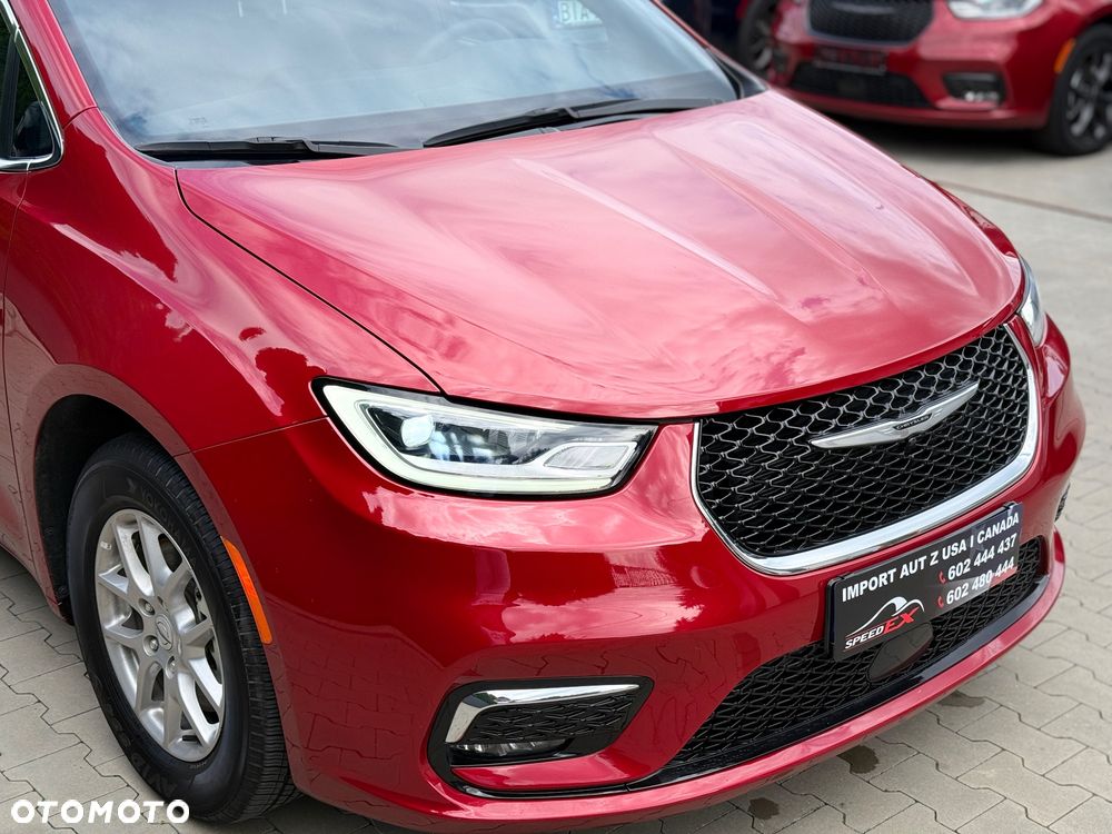 Chrysler Pacifica - 6