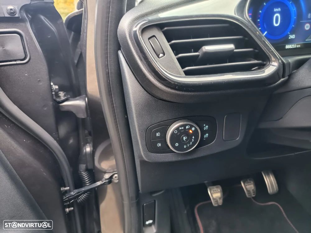 Ford Puma 1.0 EcoBoost Hybrid ST-LINE - 16