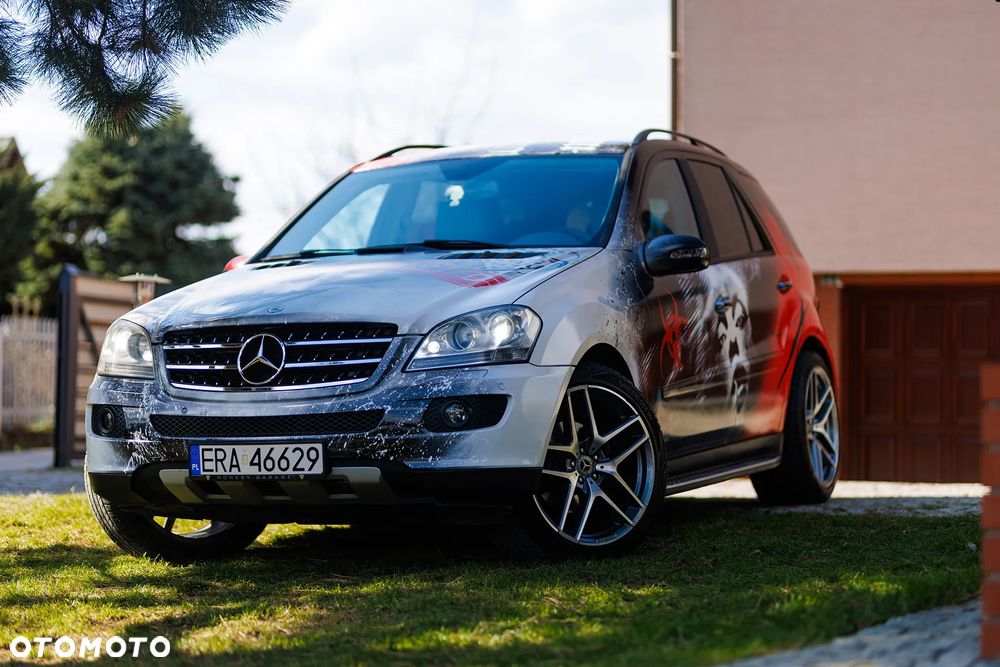 Mercedes-Benz ML - 2
