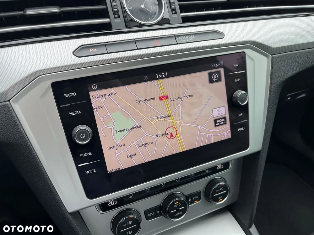 Volkswagen Passat Variant 1.4 TSI BMT ACT Comfortline - 18