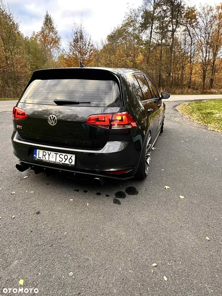 Volkswagen Golf VII 2.0 TSI BMT GTI - 9