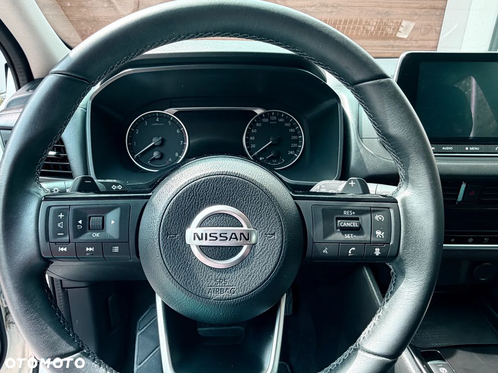 Nissan Qashqai 1.3 DIG-T N-Connecta DCT - 13