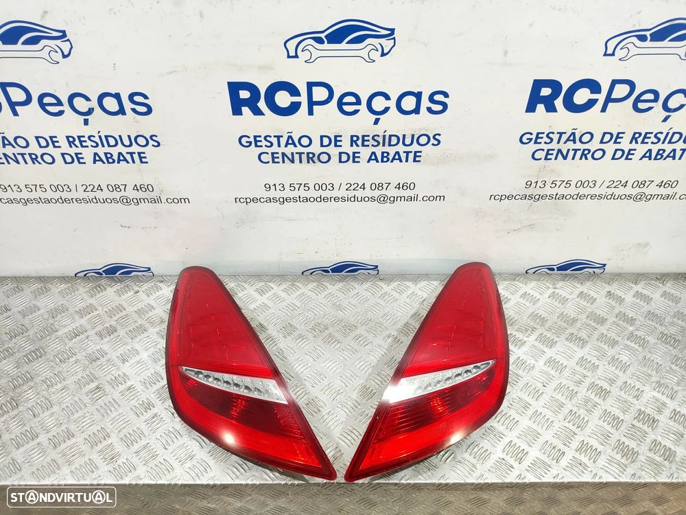 Farolins Farolim Traseiro Trás Esquerdo Direito Originais LED Peugeot RCZ - 14