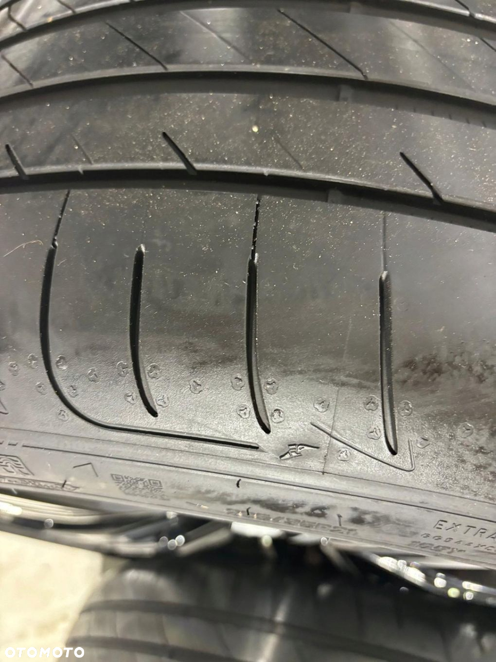 KOŁA FELGI ALUFELGI BMW i7 G70 5A19DF0 5A19DF1 908M 285/35 R21 255/40 R21 - 14