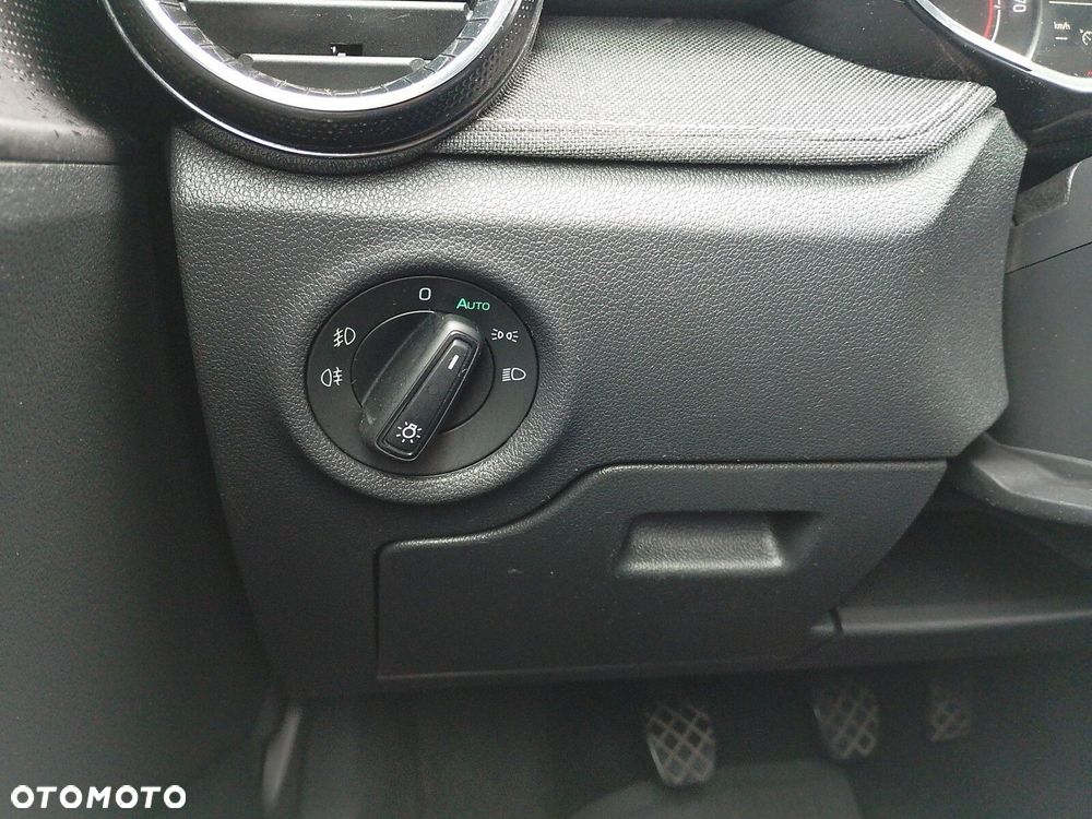 Skoda Fabia 1.0 TSI Style - 12
