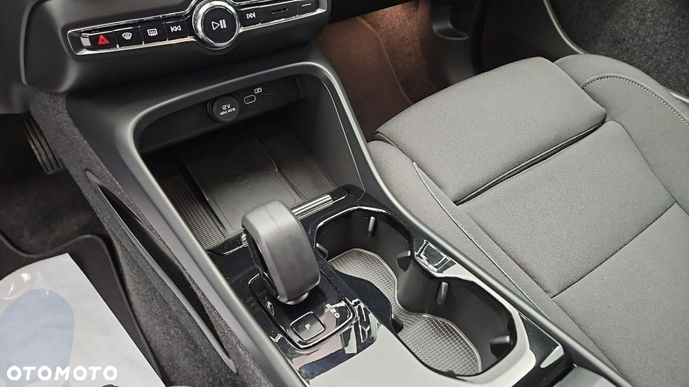 Volvo C40 P6 Recharge Core - 18