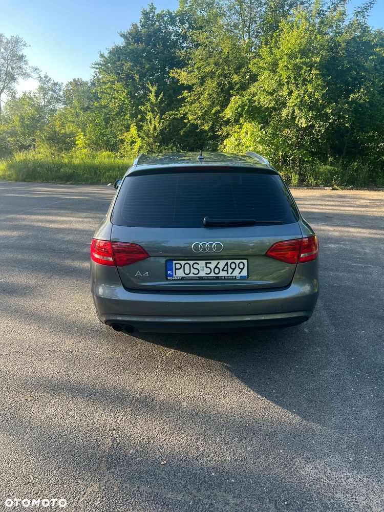 Audi A4 Avant - 4