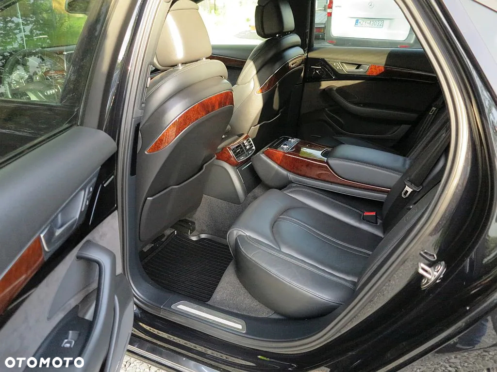 Audi A8 3.0 TDI DPF quattro tiptronic - 18