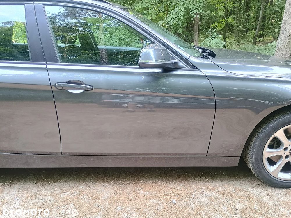 BMW Seria 3 - 22