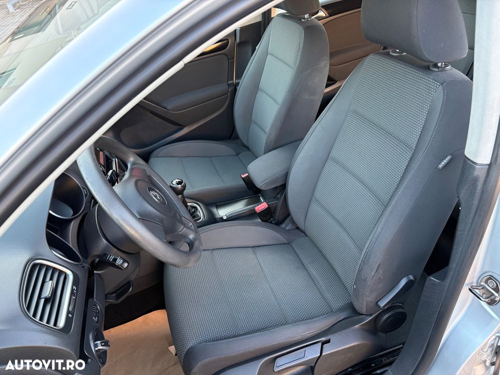 Volkswagen Golf 1.6 TDI BlueMotion Comfortline - 6