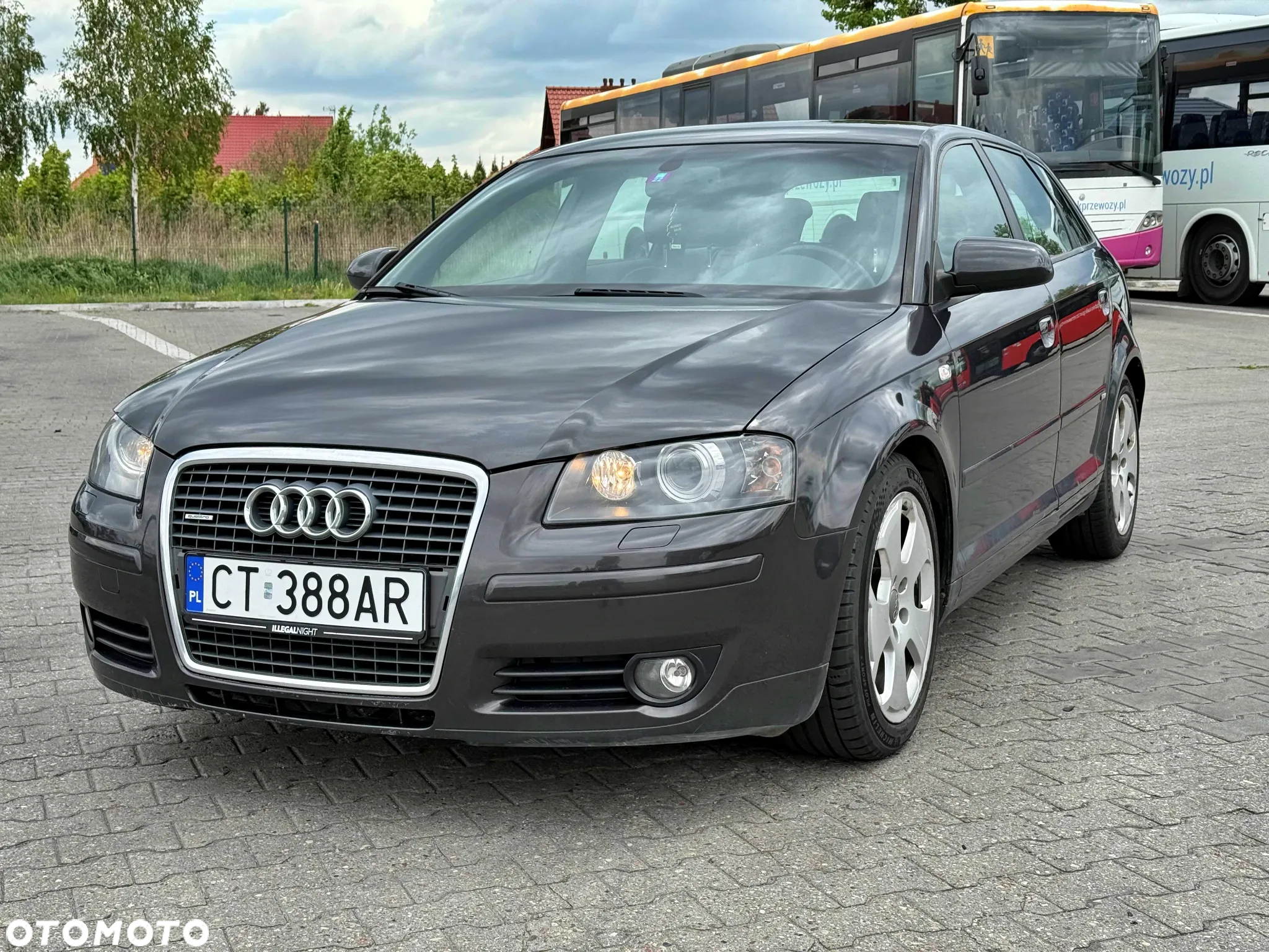 Audi A3 ver-2-0-tfsi-quattro-sportback-ambition - 2