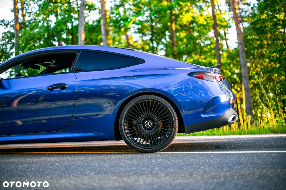 Mercedes-Benz CLE 300 mHEV 4-Matic AMG Line - 8