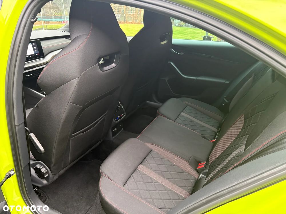 Skoda Octavia 2.0 TSI RS DSG - 14