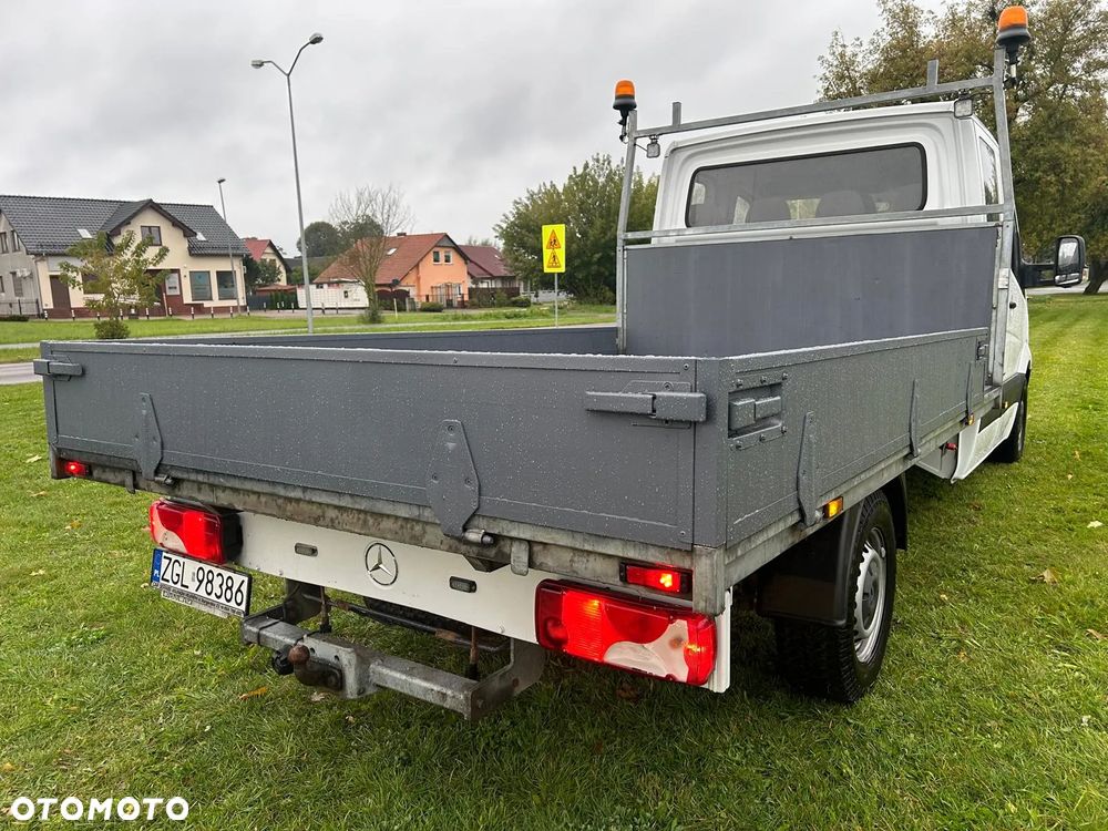 Mercedes-Benz Sprinter - 7