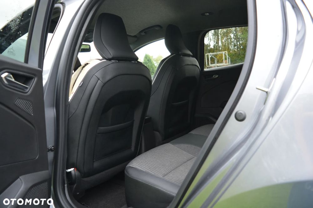 Mitsubishi Colt 1.6 F HEV Instyle - 13