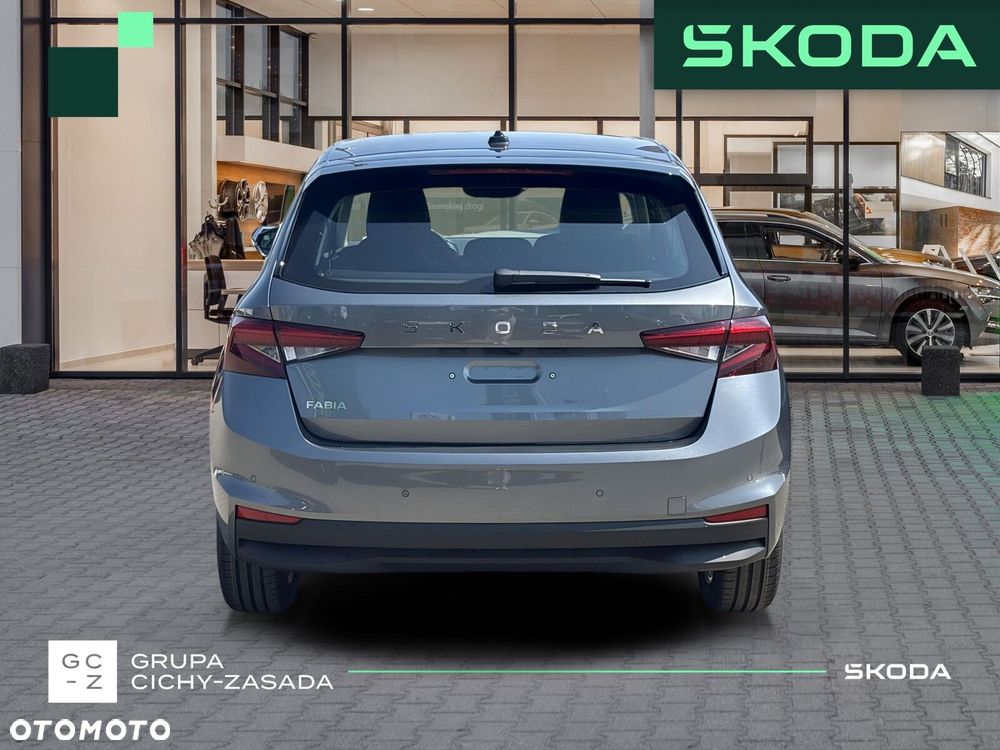 Skoda Fabia 1.5 TSI Drive DSG - 5
