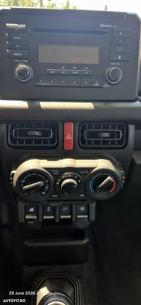 Suzuki Jimny 1.5 ALLGRIP Cool - 16