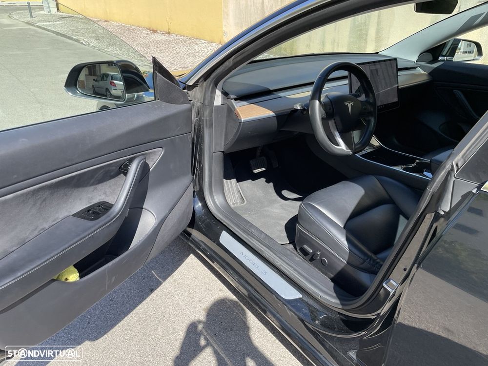 Tesla Model 3 Long Range AWD Dual Motor - 18