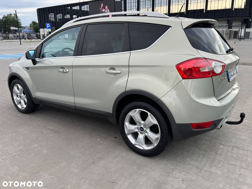 Ford Kuga 2.0 TDCi 4x4 Titanium - 7