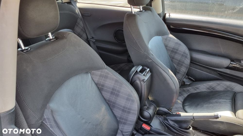 MINI Cooper S Sport-Aut - 23