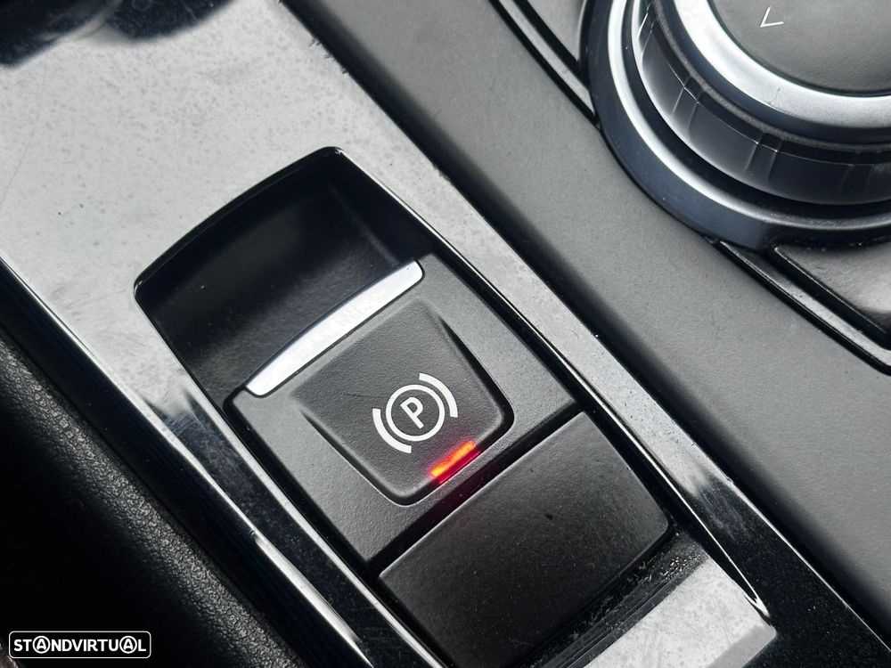 BMW X2 18 d sDrive Auto Pack M — fotografia 37