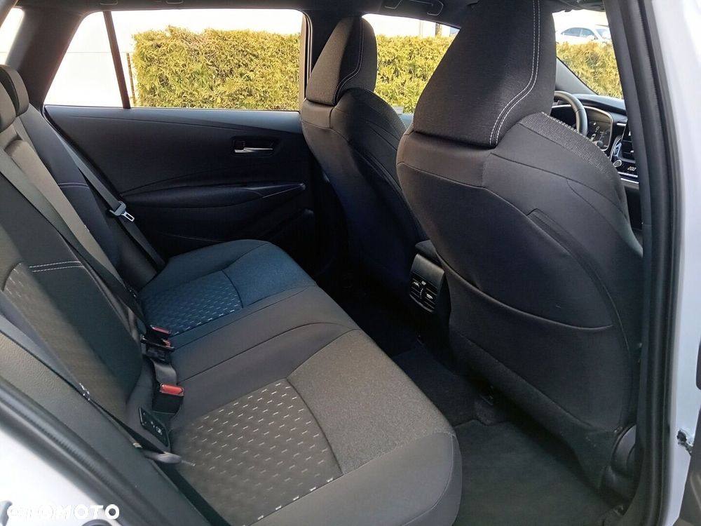 Toyota Corolla 1.8 Hybrid Comfort - 7