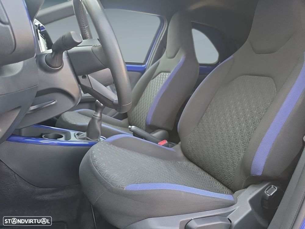 Toyota Aygo X - 11
