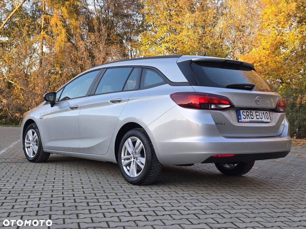 Opel Astra 1.6 CDTI Dynamic - 5